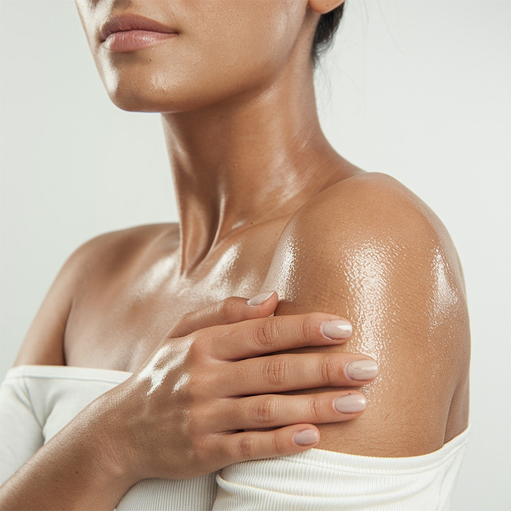 HoneyGlow Renewal Oil Post-Shave Oil with Manuka Honey and Seamoss Extract